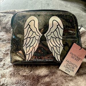 NWT Victoria’s Secret black glitter makeup bag